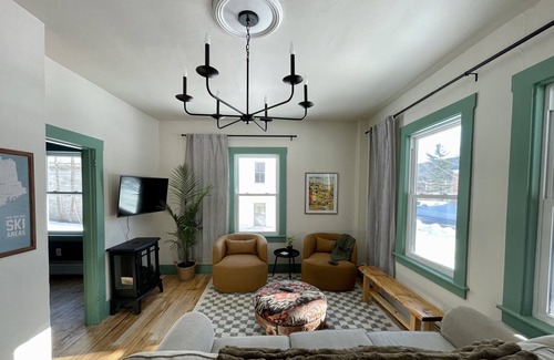 Cavendish House | The Dorothy- Fun and Funky-10 minutes from Okemo