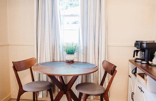 Downtown Klamath Falls House | The Downtown Haus | Walking Distance to DT KFalls