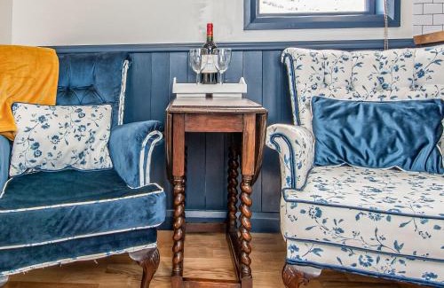 The Hebrides House | The Drift Shepherd's Hut - Ukc6878