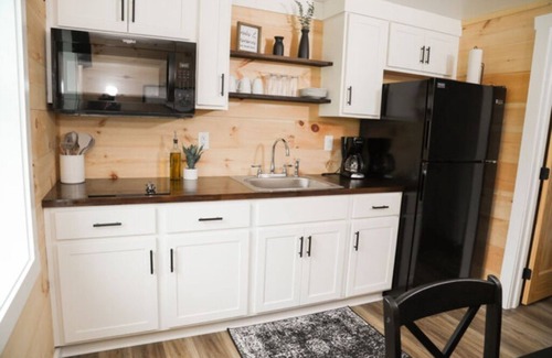 Milroy Cabin | The Eagles Nest - Hartman Center