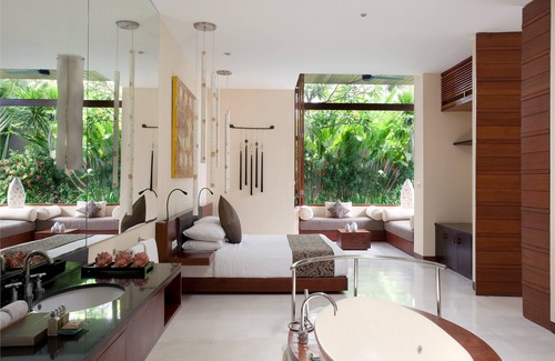 Laksmana Resort | The Elysian Boutique Villa Hotel
