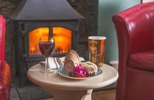 Simonsbath Hotel | The Exmoor Forest Inn