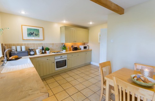 Moelfre Cottage | The Fancy House - a remote that sleeps 5 guests in 2 bedrooms