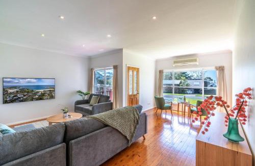 Kiama House | The Farmer's Retreat - Prime Kiama Location - between Surf and Kendalls Beaches