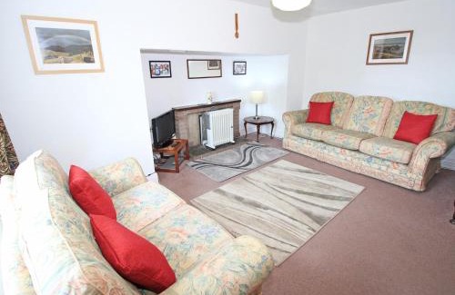 Llanbedr House | The Farmhouse