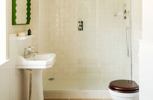Cranborne Hotel | The Fleur de Lys