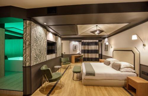 Tor Sapienza Hotel | The Fourth Dimension by Domidea