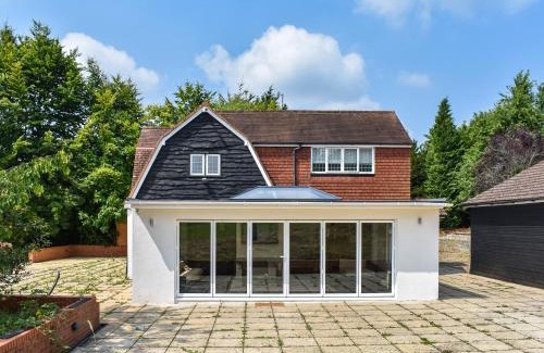 Chipstead House | The Gables - Uk47818