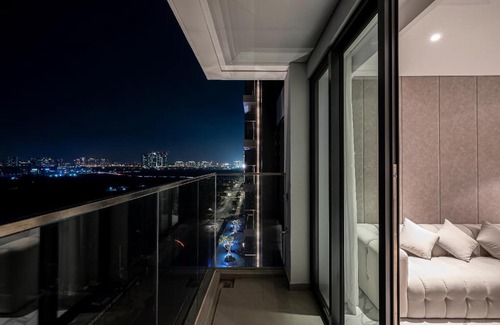 Thu Thiem Apartment | The Galleria Apartment #2 The Metropole