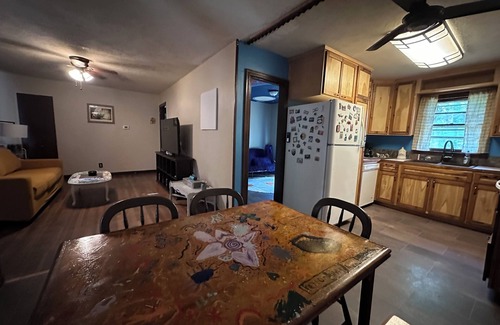 Smyrna House | The Gallery Nextdoor - 2 bedroom ranch home with fenced yard