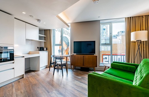 Whitechapel Apartment | The Gate London City