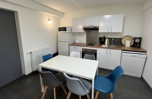 Saint-Martin de Brehal Apartment | The grain of sand