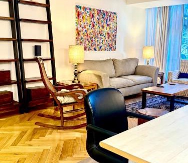 Shurtah al-Dakhlah Apartment | The Grand Tree House In Zamalek!
