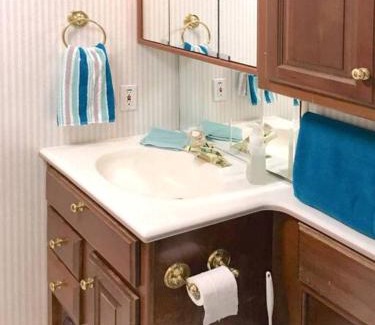 Otter Point House | The Great Escape - Shirley