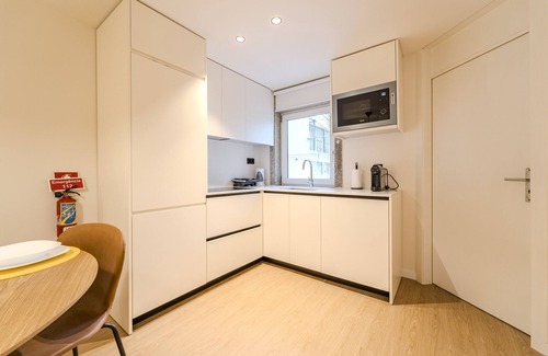 Braga Apartment | The Green Room Flats II