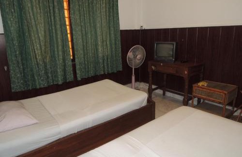 Prampir Makara House | The Grey Guesthouse