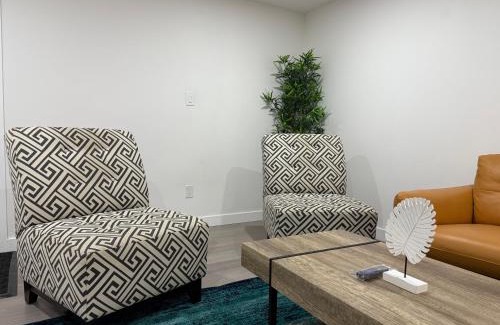West Edmonton Villa | THE GUEST HOUSE WEST EDMONTON Mall