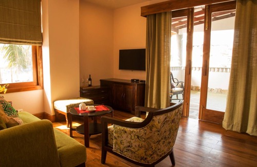 Sualkuchi Hotel | The Guwahati Address