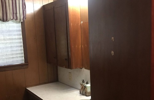 Hemphill House | The Hemp House- Ten minutes to Mill Creek boat launches at Toledo Bend.