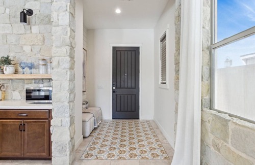 Queen Creek House | The Hideaway: Desert Days & Pool Nights