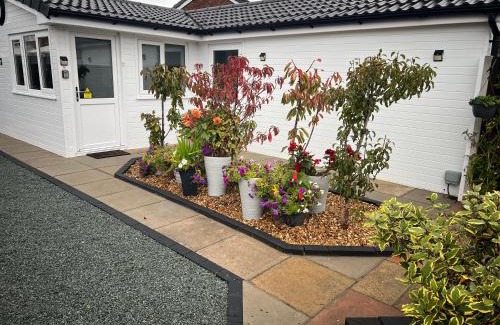 Ainsdale Apartment | The Hideaway