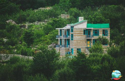 Burwa Bed & Breakfast | The Hillbilly’s Lodge