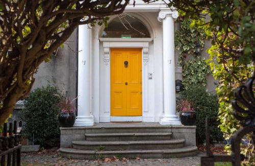 City Centre Dublin House | The Historical Harcourt Suites