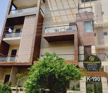 Sector 40 Hotel | The Hoften Elite Millennium City, Gurgaon