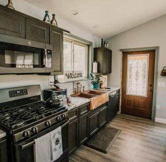 Mount Sterling House | The Honey Hut Think of On Golden Pond