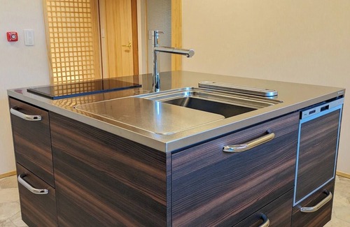 Ise House | The hotel next door is Ise Shrine/Ise Mie