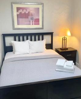 Lakewood Apartment | The House Hotels - Lark 1
