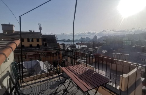 Pre Apartment | The house on the roof in Genoa