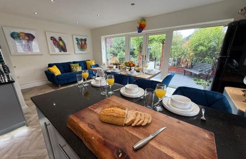 Lytham St. Anne's House | The Hydeaway, Lytham St Annes Getaway Free Parking