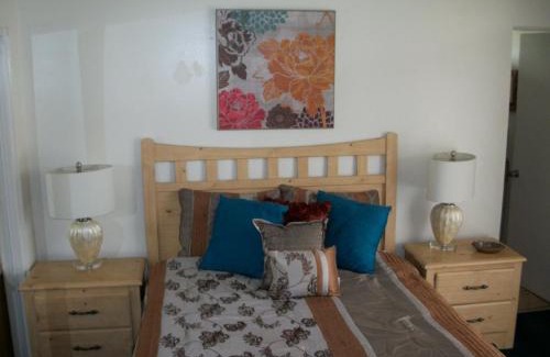 Palm Desert Hotel | The Inn at Deep Canyon