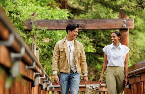 Saratoga Hotel | The Inn at Saratoga, Tapestry Collection by Hilton