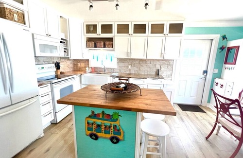 Flagler Beach House | The Jersey Girl, 2/2 with beautiful ocean views!
