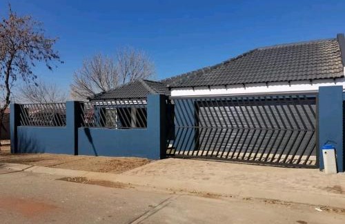 Middelburg Apartment | The king