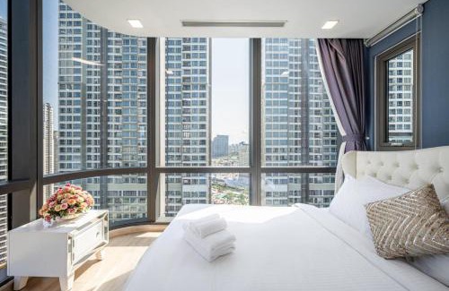 Hang Xanh Apartment | The Landmark Residences & Suites - Vinhomes Central