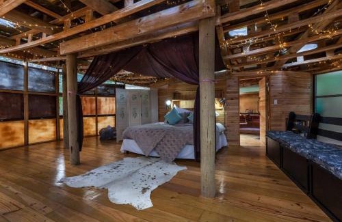 Hogsback House | The Lantern @ Fantasia