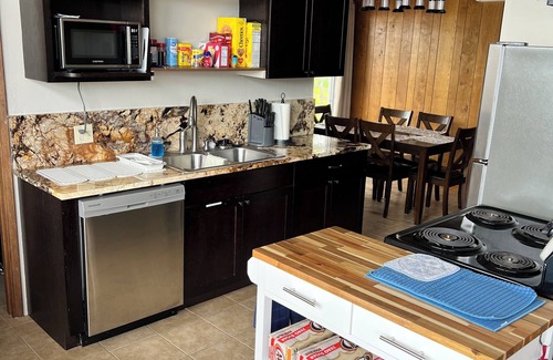 Windflower Point Cabin | The LCpl Faver lake house sleeps 8 with a private beach and boat ramp