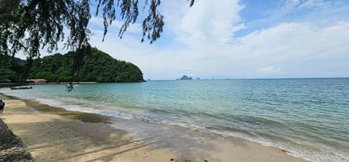 Ao Nang Hotel | The Legacy V Beach Resort Ao Nang Krabi, Aspira Collection - Adults only