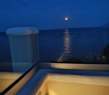 Limnionas House | The Life Suites