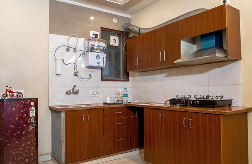 Gurugram Apartment | The Lodgers Two BHK serviced Apartment