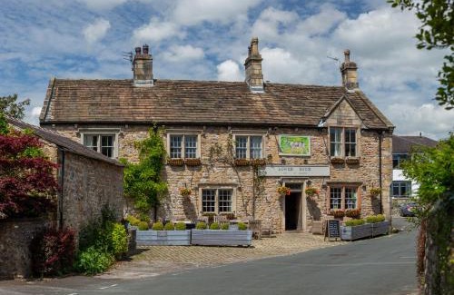 Clitheroe Hotel | The Lower Buck Inn