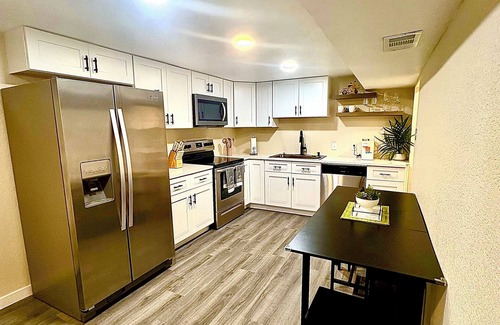 Federal Heights House | The Lower Lounge