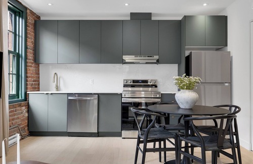 Cite Multimedia Apartment | The Mercer Boutique Hotel