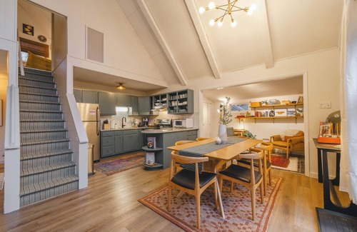 Locust Lake Village Ski Chalet | The Monarch | Hot Tub, Firepit, Games, Lake