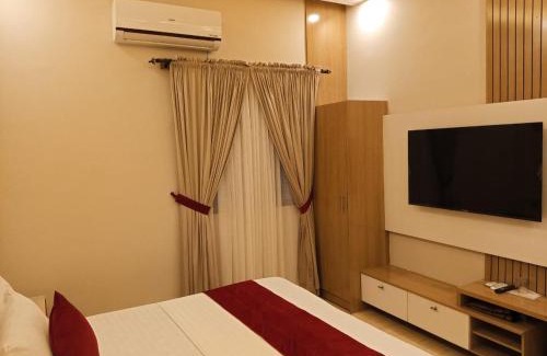 Gulshan-e-Iqbal House | The Nest Hotel Gulshan