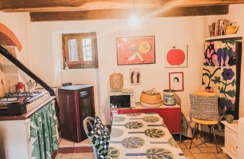 Raggiolo House | The Nest in the Stones