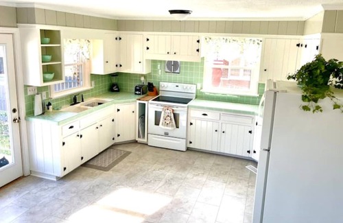 Lebanon House | The Nest on Mill